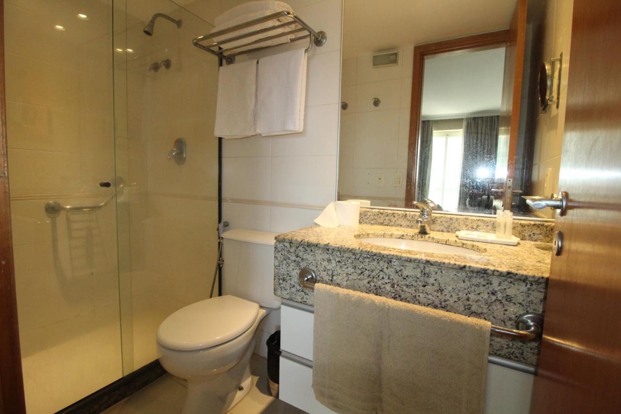 ריו דה ז'ניירו Barra Da Tijuca - 9 - Flat Premium Com Cozinha, Fogao Cooktop, Geladeira Grande, Smart Tv Grande, Lindo E Muitissimo Confortavel, Balsa Para A Praia Gratis E Estacionamento Gratuito מראה חיצוני תמונה