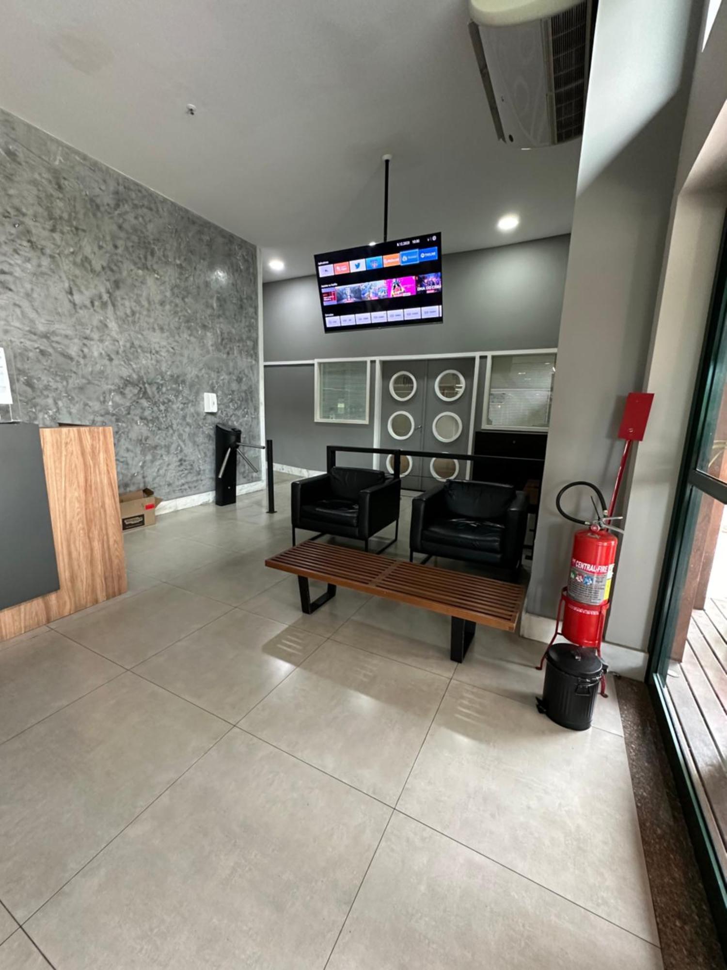 ריו דה ז'ניירו Barra Da Tijuca - 9 - Flat Premium Com Cozinha, Fogao Cooktop, Geladeira Grande, Smart Tv Grande, Lindo E Muitissimo Confortavel, Balsa Para A Praia Gratis E Estacionamento Gratuito מראה חיצוני תמונה