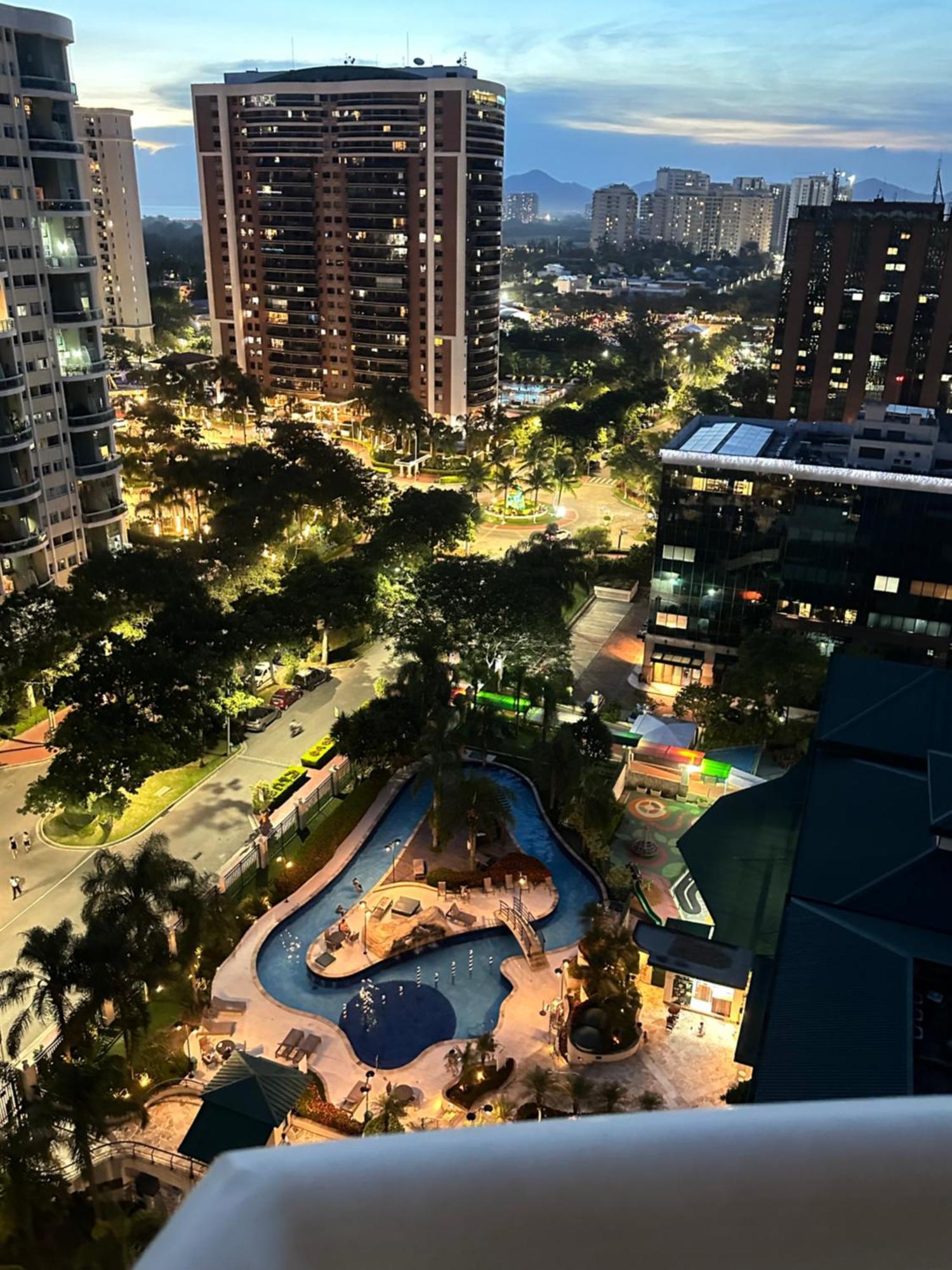 ריו דה ז'ניירו Barra Da Tijuca - 9 - Flat Premium Com Cozinha, Fogao Cooktop, Geladeira Grande, Smart Tv Grande, Lindo E Muitissimo Confortavel, Balsa Para A Praia Gratis E Estacionamento Gratuito מראה חיצוני תמונה